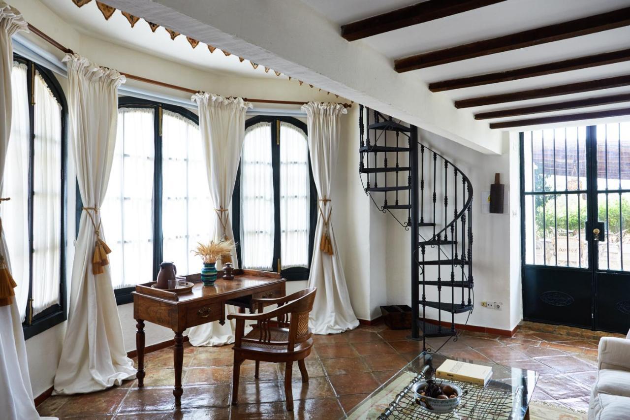 Отель Hacienda De San Rafael Лас-Кабесас-де-Сан-Хуан Экстерьер фото