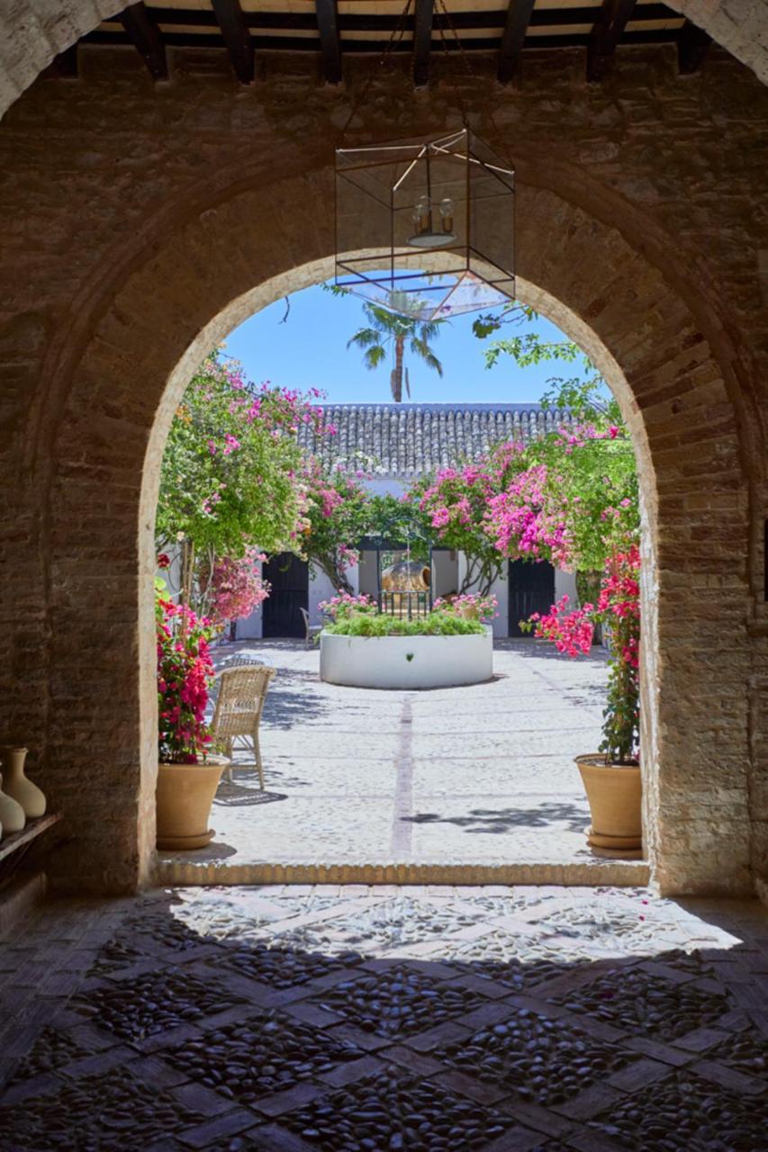Отель Hacienda De San Rafael Лас-Кабесас-де-Сан-Хуан Экстерьер фото